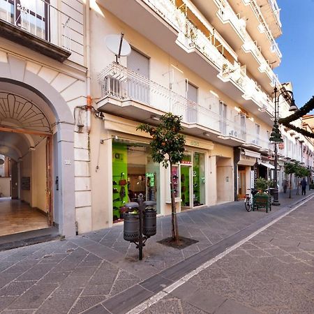 Luxury&Romantic Apartment With Balcony In Sorrente Extérieur photo